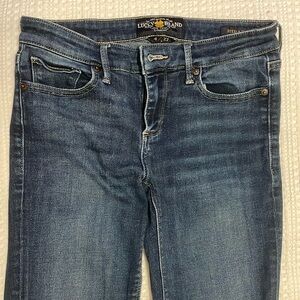 Lucky brand size 4/27 skinny jeans.